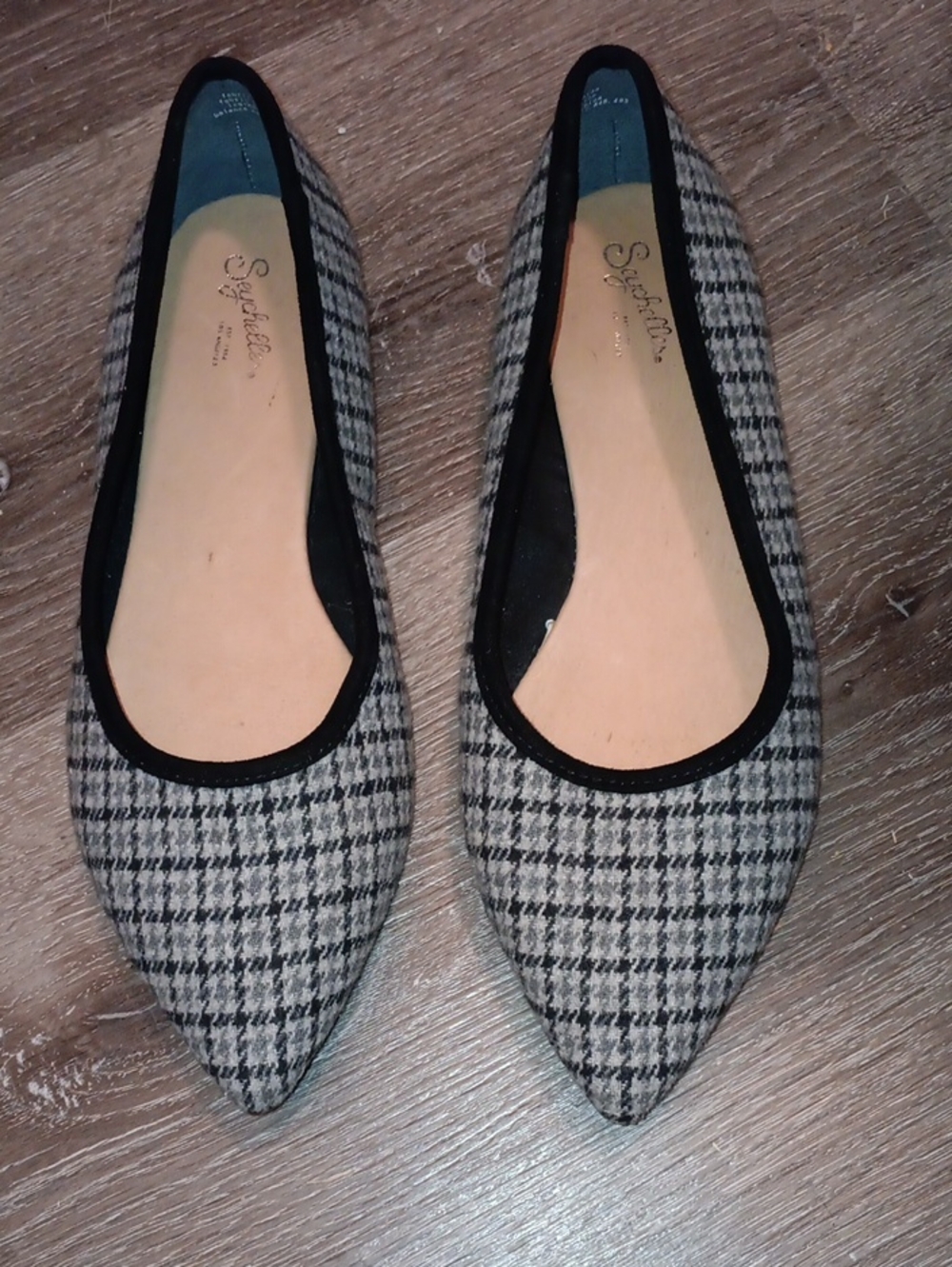 Seychelles Black & Gray Houndstooth Pointed Ballet Flats